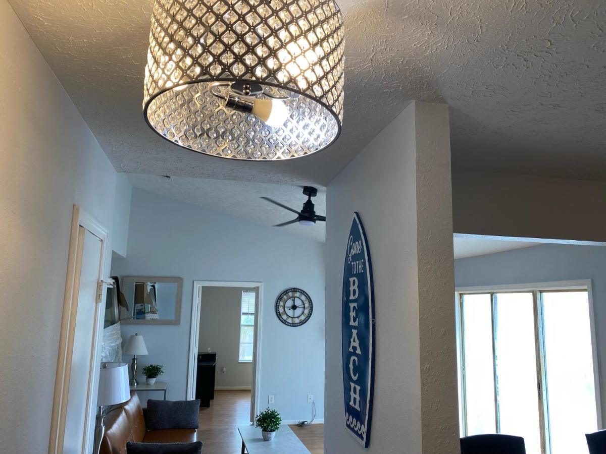 Beautiful House Sleeps 12 - Hot Tub - Breakfast - Walk To Hébergement de vacances Panama City Beach